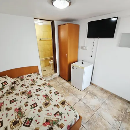 Casa Dobrescu Cata Si Miha Gasthuis